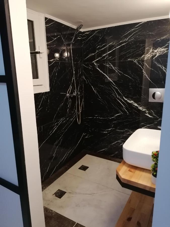 Jz Plus Classio Rhodes City Exteriör bild